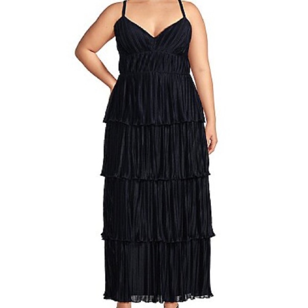 Elegant Tiered Maxi Dress